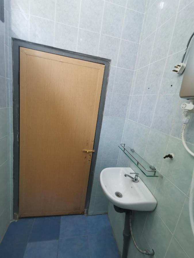 Rvh Kuala Terengganu Hotel ภายนอก รูปภาพ