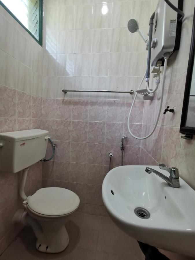 Rvh Kuala Terengganu Hotel ภายนอก รูปภาพ